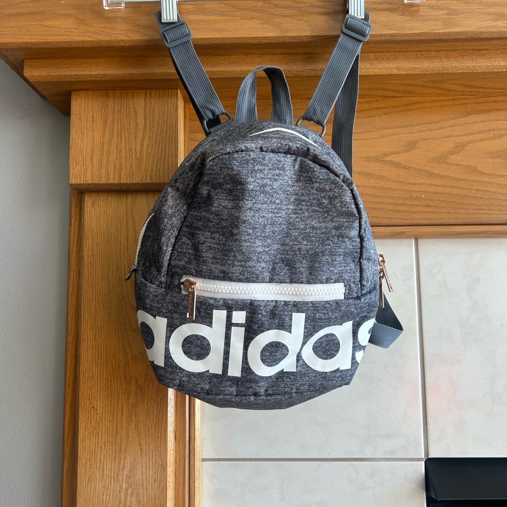 Adidas Unisex Mini Backpack, Jersey Onix/White/Rose Gold